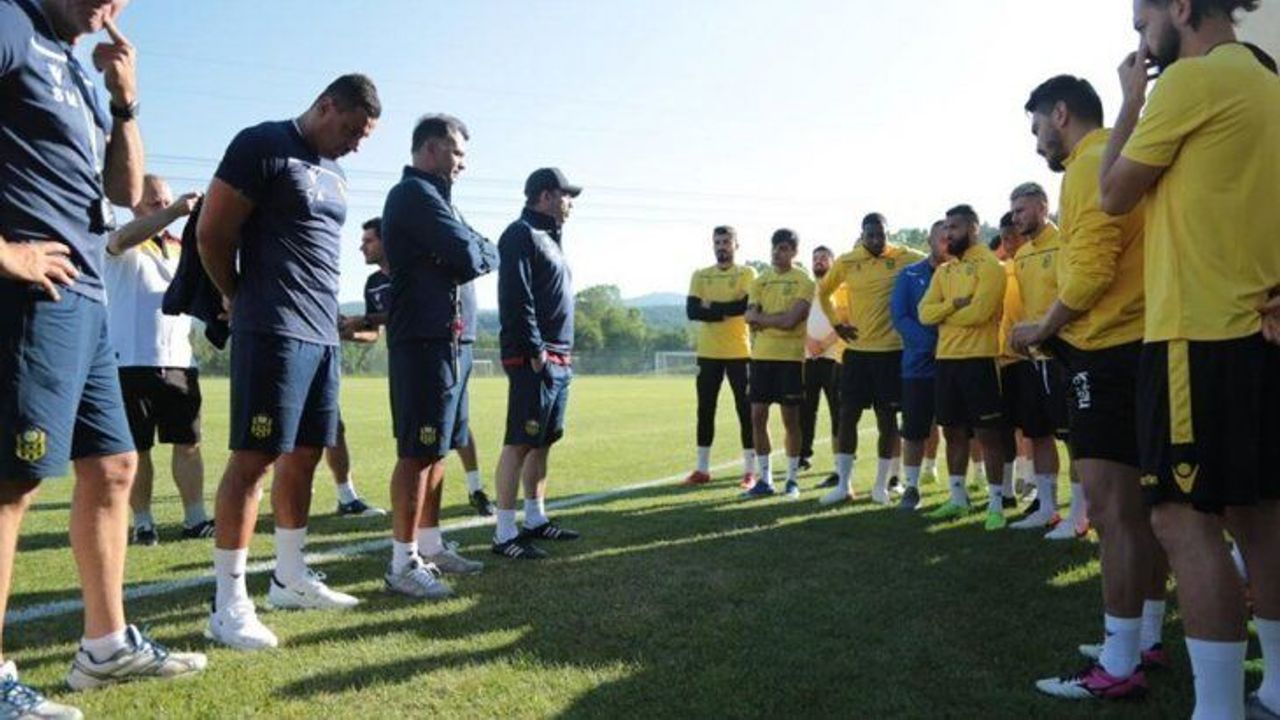 Avrupa maçları için futbolcu listesini yarın sunacak