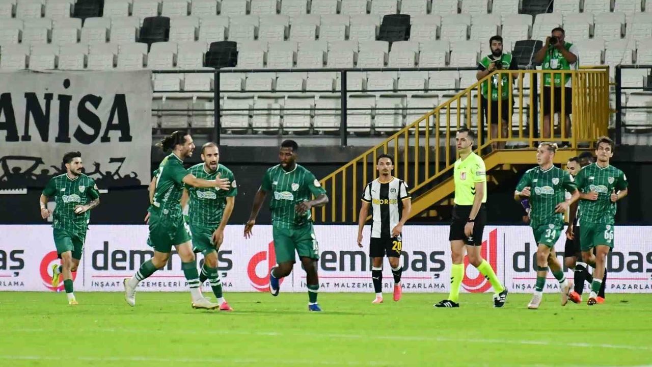 Bursaspor'dan Deplasmanda Kritik Galibiyet