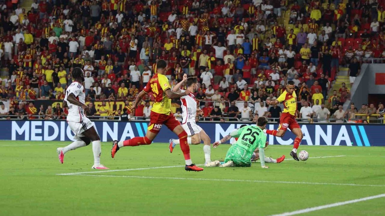 Gaziantep FK'dan Göztepe'ye Ağır Darbe: 4-2