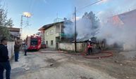 Gazi Mahallesi’nde Odunluk Yangını Korkuttu