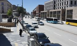 Güneydoğu’da Kavurucu Sıcak: 5 İlde Hayat Yavaşladı