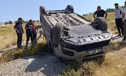 Van'da Kamyonet takla attı: 4 yaralı