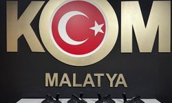 KOM'dan ruhsatsız silah operasyonu: 7 gözaltı