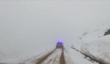 Kar ve Fırtına Nemrut’u Vurdu: Tarihi Alan Ziyarete Zor Açılıyor