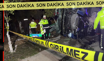Sarıçam'da otobüs kazası: 8 kişi ambulanslarla hastanelere kaldırıldı