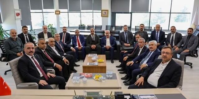 MHP Heyetinden AK Parti İl Başkanlığı’na Ziyaret