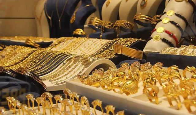 Altın Fiyatlarında Dalgalı Seyir: Gram Altın 6 Bin Liranın Üzerinde