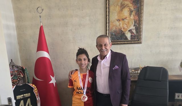Başkan Yalçın: Gençlerimizin Her Zaman Yanındayız