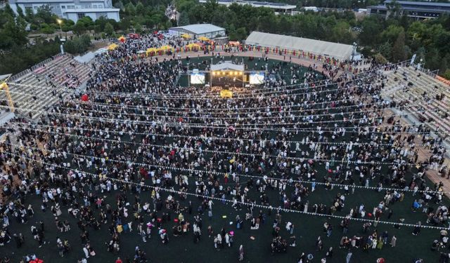 İnönü Üniversitesi'nde mezuniyet coşkusu