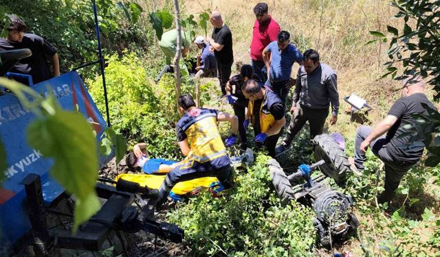 Malatya'da çapa motoru devrildi: 3 yaralı