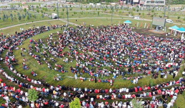 Milli heyecanı Yüzüncü Yıl Kent Parkı'nda yaşadı