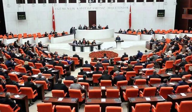TBMM’de Sürpriz Karar! Tatil Planı Değişti