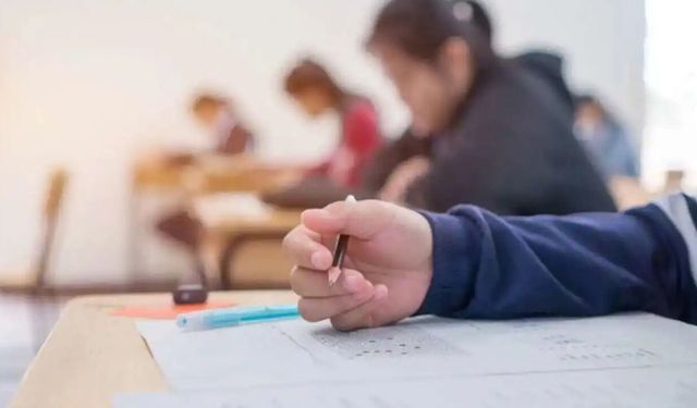 Uzmanlardan Sınav Kaygısı Uyarısı: Mükemmeliyetçilik ve Aile Baskısı Riski Artırıyor