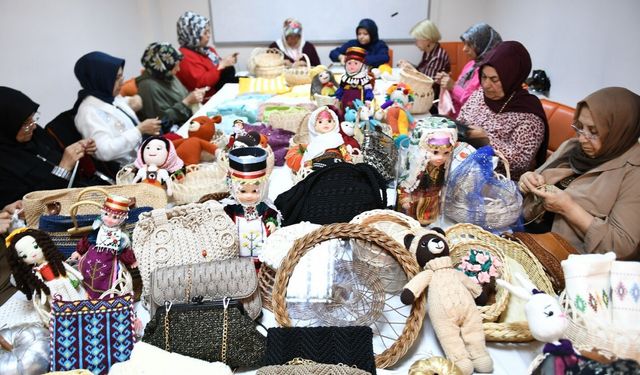 Yeşilyurt'ta el emeği ürünler ekonomiye dönüşüyor