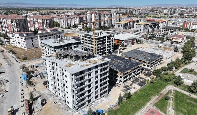 Yeşilyurt'ta Yerinde Dönüşüm Süreci Başarıyla Tamamlandı