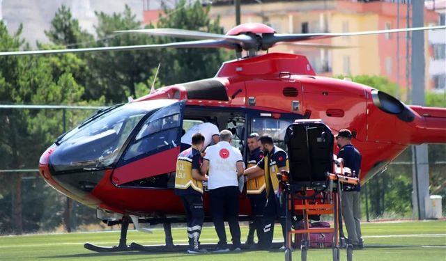 Yüksekten Düşen Genç Hava Ambulansıyla Sevk Edildi