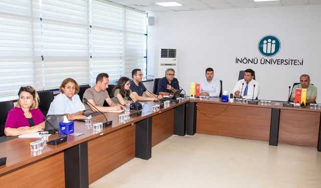 İnönü Üniversitesi'nde Lisansüstü Süreçlere Dijital Dokunuş