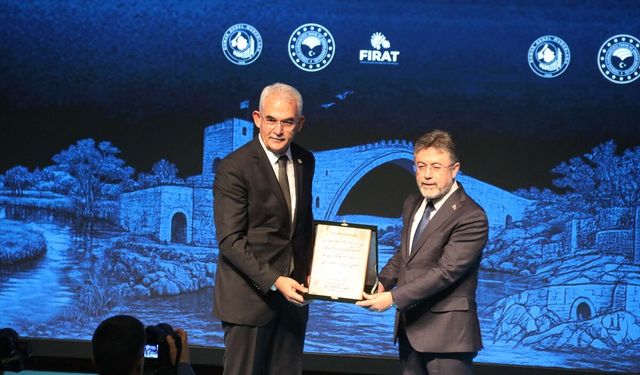 Yumaklı: Fırat Havzası Projesiyle 40 Bin Haneye Ulaşılacak