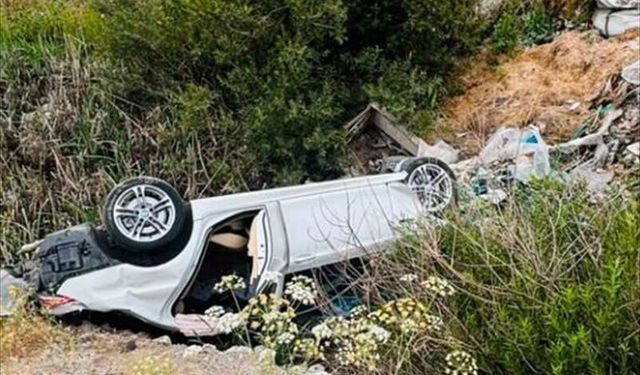 Erzurum'da devrilen otomobilin sürücüsü öldü