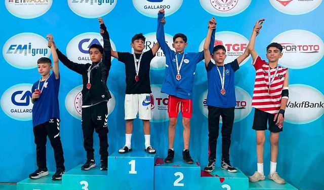 U14 Greko-Romen Takımı Türkiye şampiyonu oldu