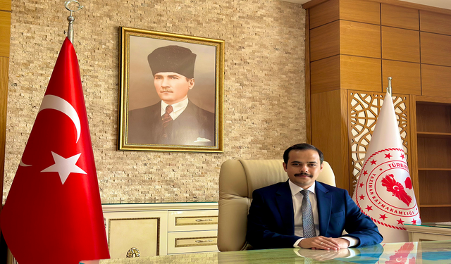 Kaymakam Emre Özefe, Göreve Başladı