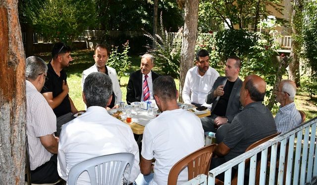 Karademir: "Muhtarlar Daha Fazla Desteklenmeli"