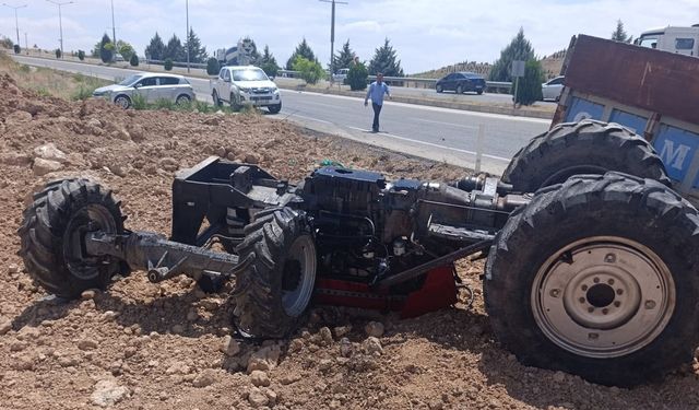 Malatya'da traktör devrildi: 2 yaralı