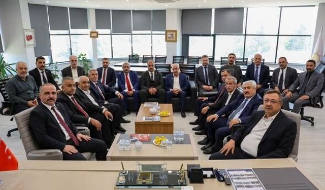MHP Heyetinden AK Parti İl Başkanlığı’na Ziyaret