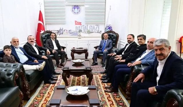 MHP Battalgazi’den Başkan Taşkın’a Ziyaret