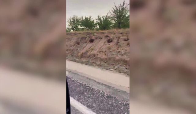 Sağanak Sonrası Ulaşım kısa süreli aksadı