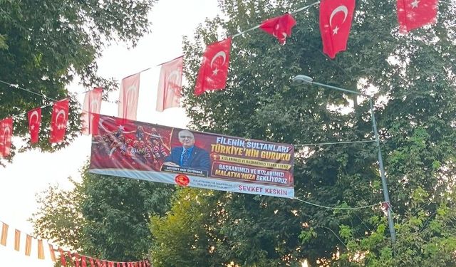 MESOB’dan Filenin Sultanları’na Pankartlı Tebrik