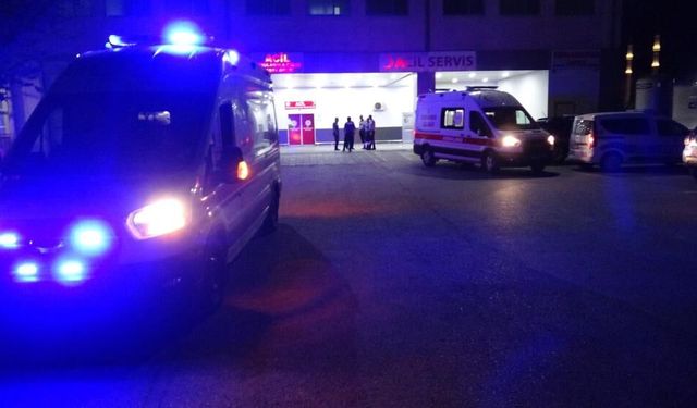 Akraba Aileler Arasında Taşlı Sopalı Kavga: 6 Yaralı