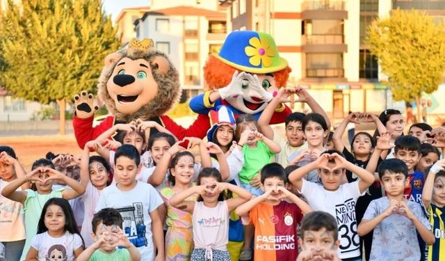 Yaz Akşamları İlyas Mahallesi’nde Coşkuyla Gerçekleşti