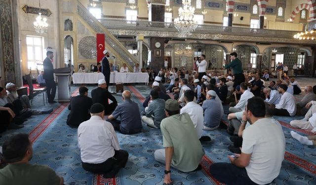Ezanı Güzel Okuma Yarışması’nda Bölge Birincisi Erzincan’dan
