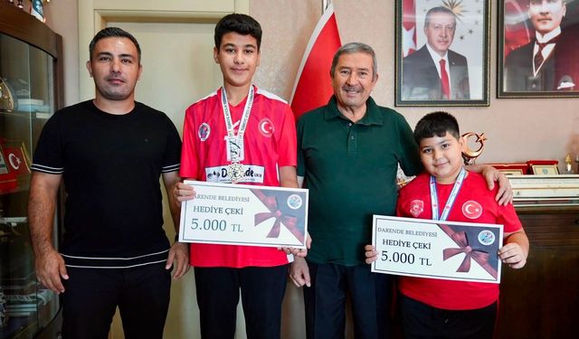 Darendeli Sporcular Madalyalarla Döndü,