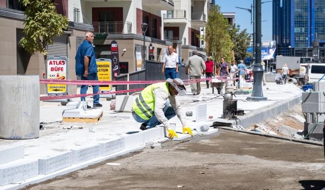 Akpınar Caddesi’nde Çalışmalar Final Aşamasına Geldi