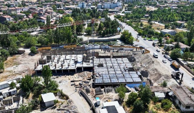 Deprem Sonrası Yeniden İnşa Çalışmaları Yerinde İncelendi