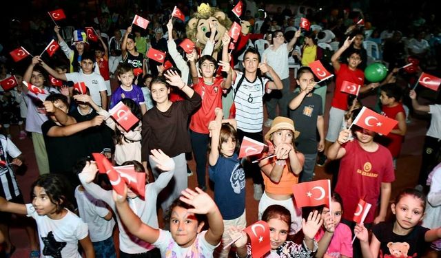 Yeşilyurt Yaz Akşamları’nda 30 Ağustos Coşkusu