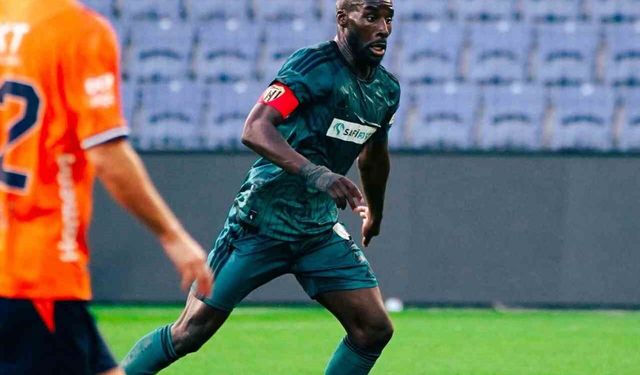 Başakşehir Sezona Galibiyetle Başladı: 2-0