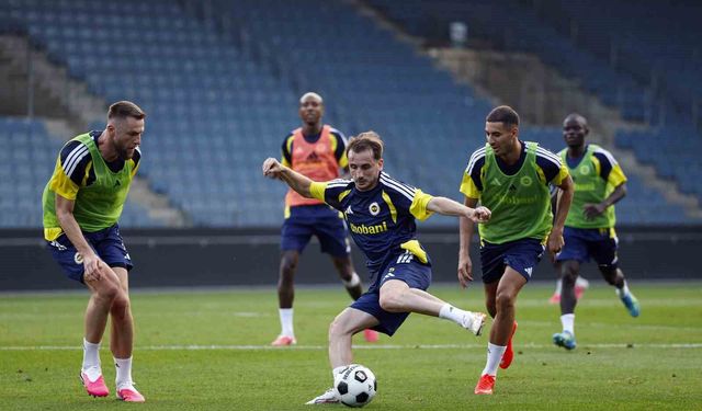 Fenerbahçe, Sturm Graz maçının hazırlıklarını tamamladı