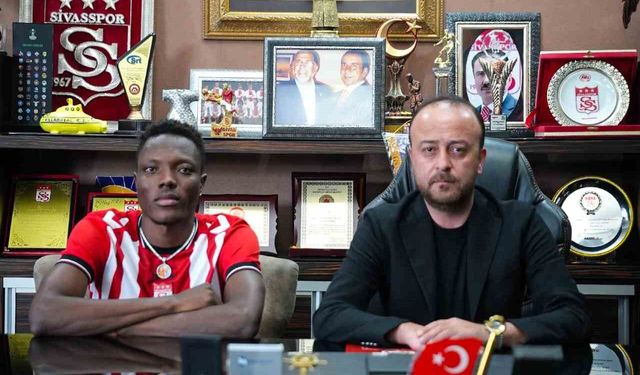 Sivasspor, Musah Mohammed'i kadrosuna kattı