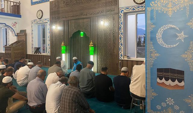 Mevlid-i Nebi Haftası’nda Sabah Namazı Buluşması