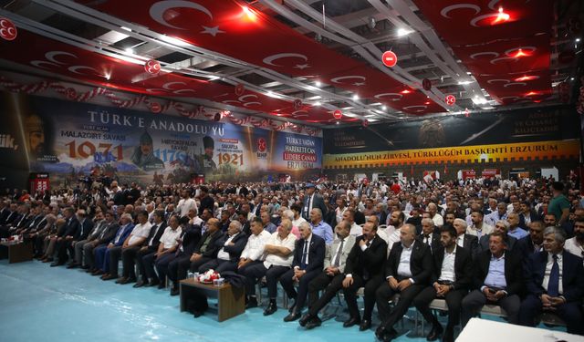 MHP Erzurum İl Kongresi Tamamlandı: Yurdagül Güven Tazeledi