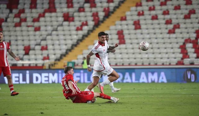 Antalyaspor Evinde Yıkıldı: 1-2