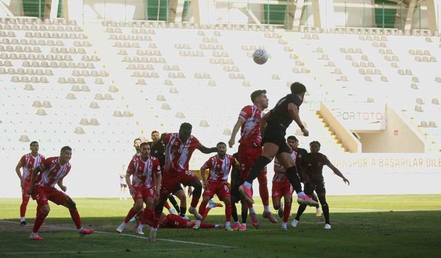 Vanspor FK Deplasmanda 1 Puanla Döndü: 1-1