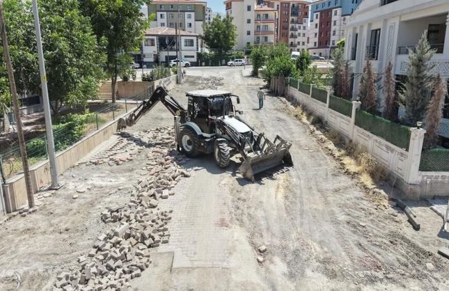 Battalgazi’de Yol Seferberliği: Mahalle Mahalle Çalışma!