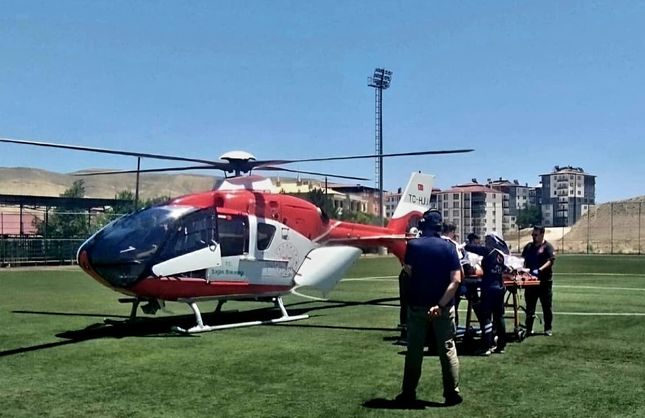Kalp Krizi Geçiren Hasta Hava Ambulansıyla Sevk Edildi