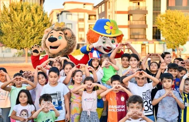 Yaz Akşamları İlyas Mahallesi’nde Coşkuyla Gerçekleşti
