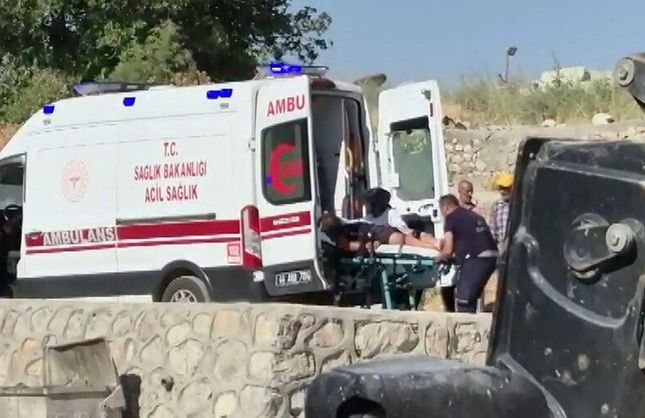 Akçadağ’da İş Makinesi Operatörü Yaralandı