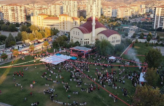 Malatya’da Yaz Kur’an Kursları Coşkuyla Sona Erdi